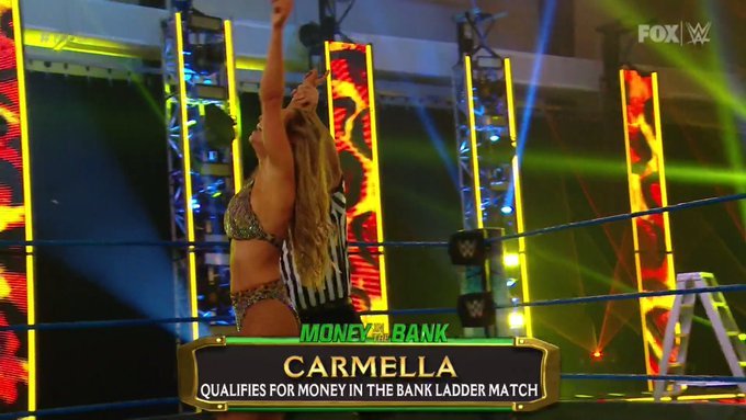 Carmella va por su MITB tras ganar en SmackDown.