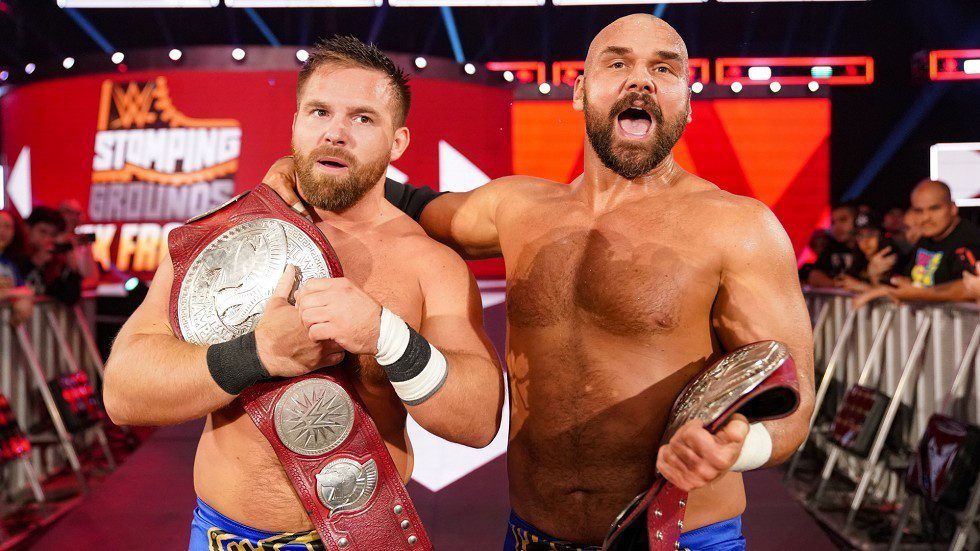 The Revolt sobre los Campeonatos en Pareja de WWE: “No valen nada”