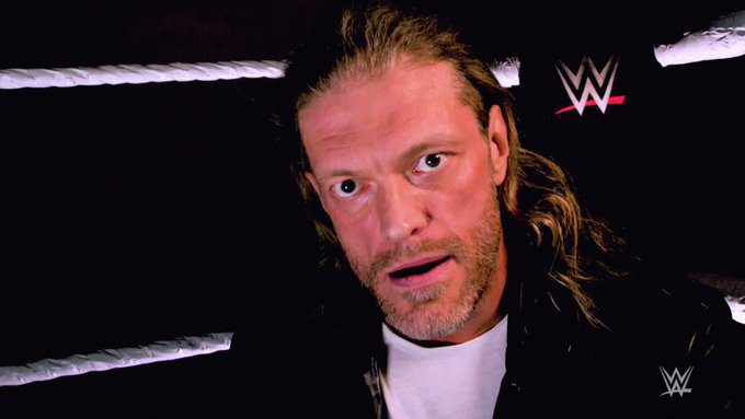 Edge anunció su regreso para el Royal Rumble