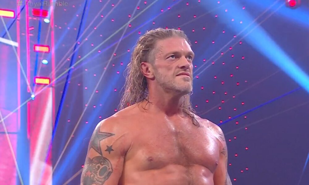 Edge bromea sobre desafiar a WALTER en WrestleMania