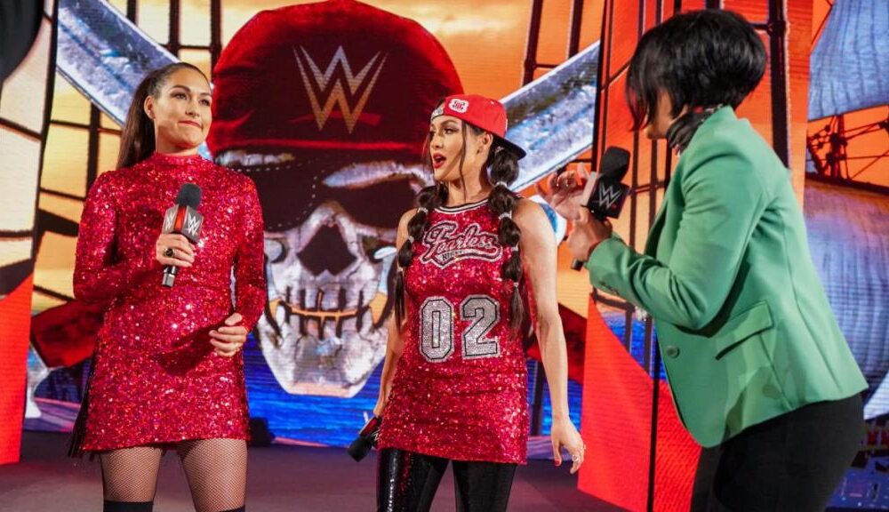 Las hermanas Bella hablaron de su segmento con Bayley en WrestleMania
