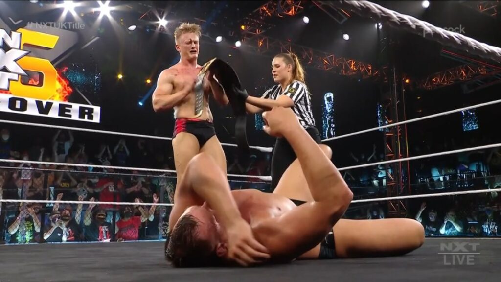 Ilja Dragunov acaba con el reinado de WALTER y se convierte en el nuevo campeón de NXT UK