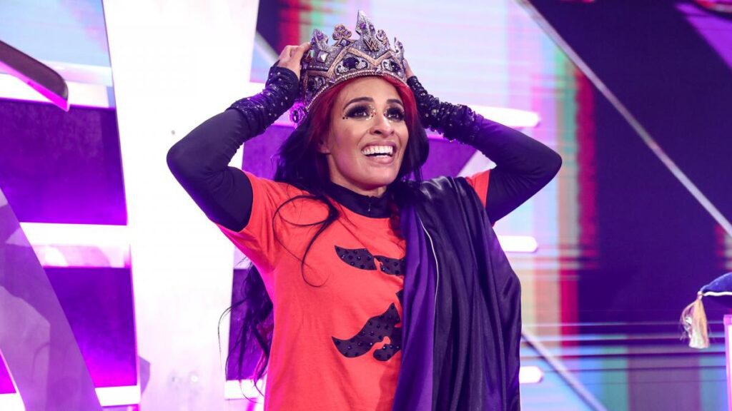 Zelina Vega se quedó con el trofeo de Queen’s Crown
