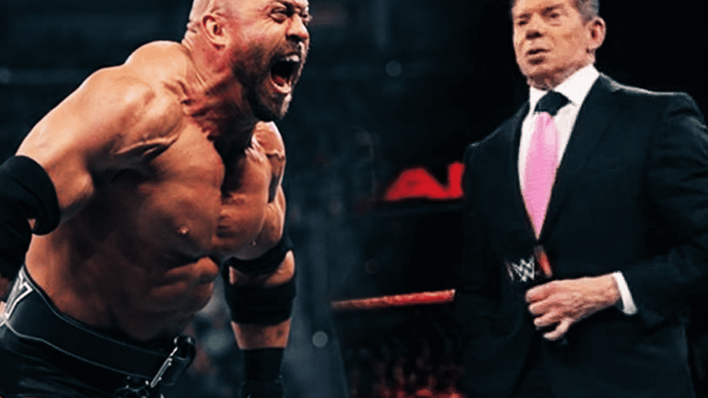 Ryback dice que estaría dispuesto a regresar a WWE si Vince McMahon deja el cargo