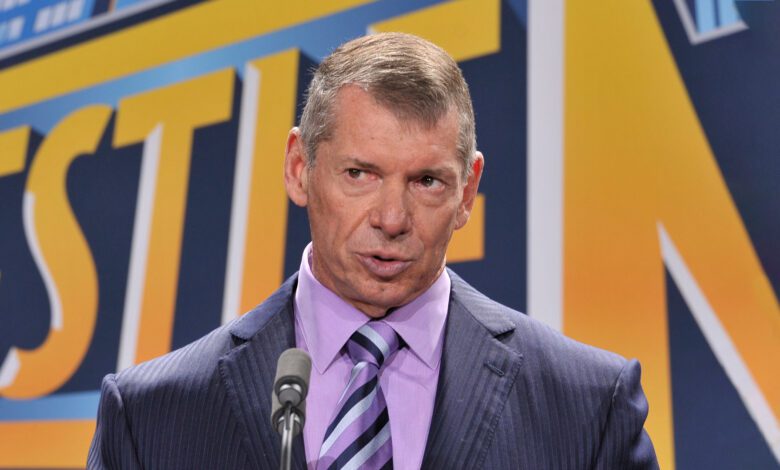 Vince McMahon deja de forma interina su cargo como CEO y mandamás de WWE