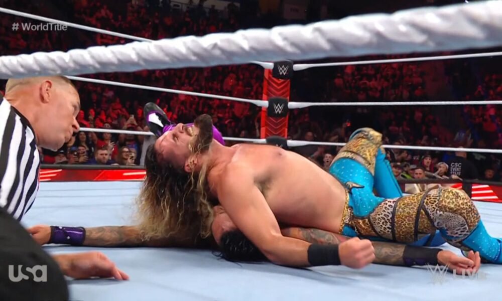 WWE RAW Seth Rollins vs Damian Priest.