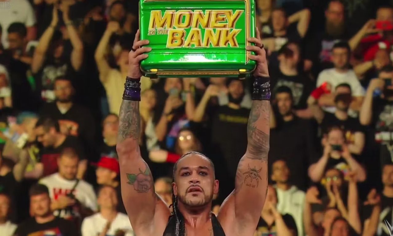 Damian Priest como Mr. MITB