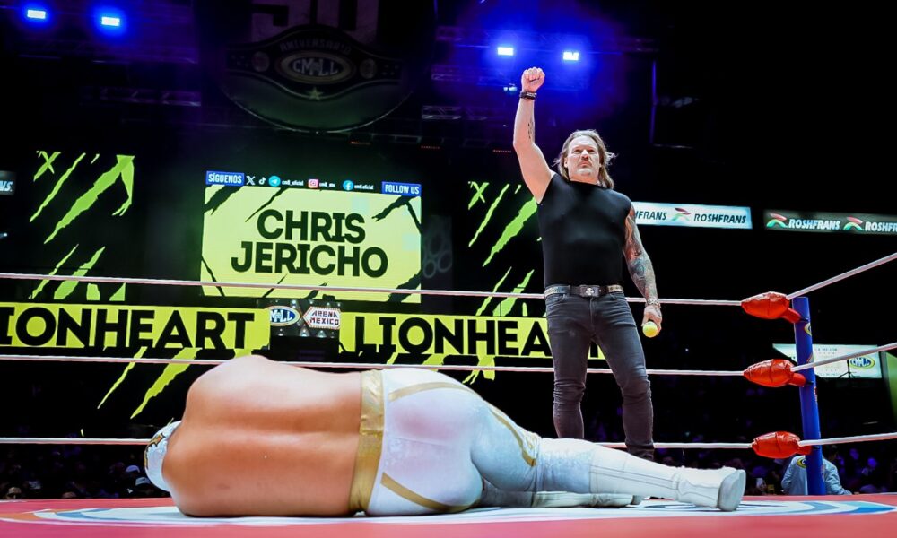 CMLL: Chris Jericho regresa a la Arena México y ataca a Místico