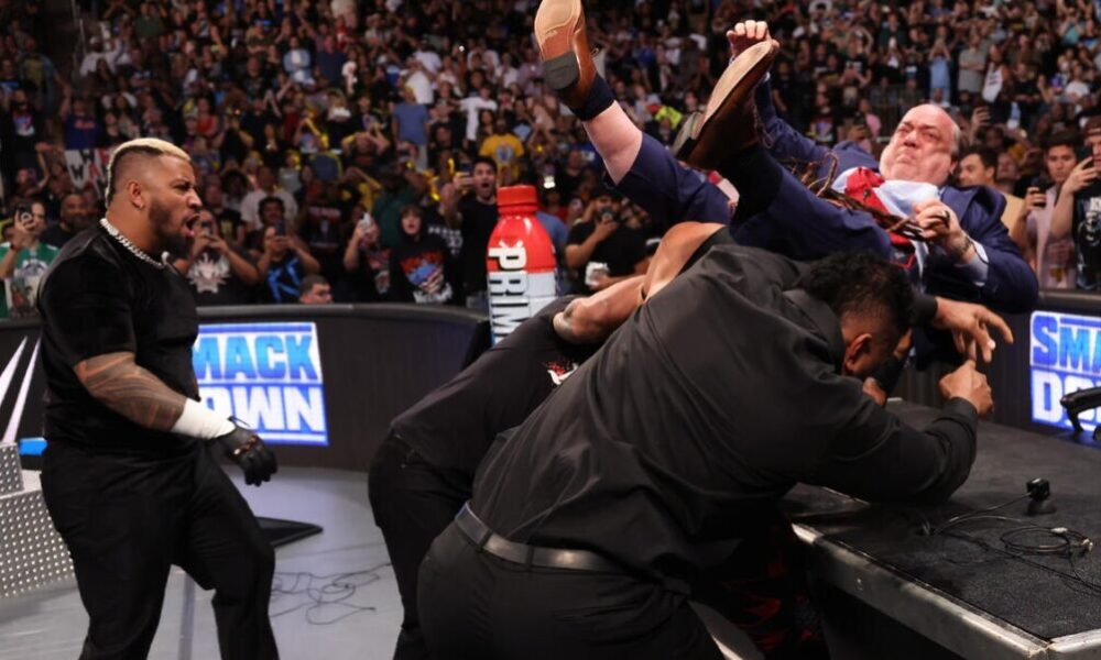 El nuevo Bloodline da su gran estocada atacando a Paul Heyman durante WWE SmackDown